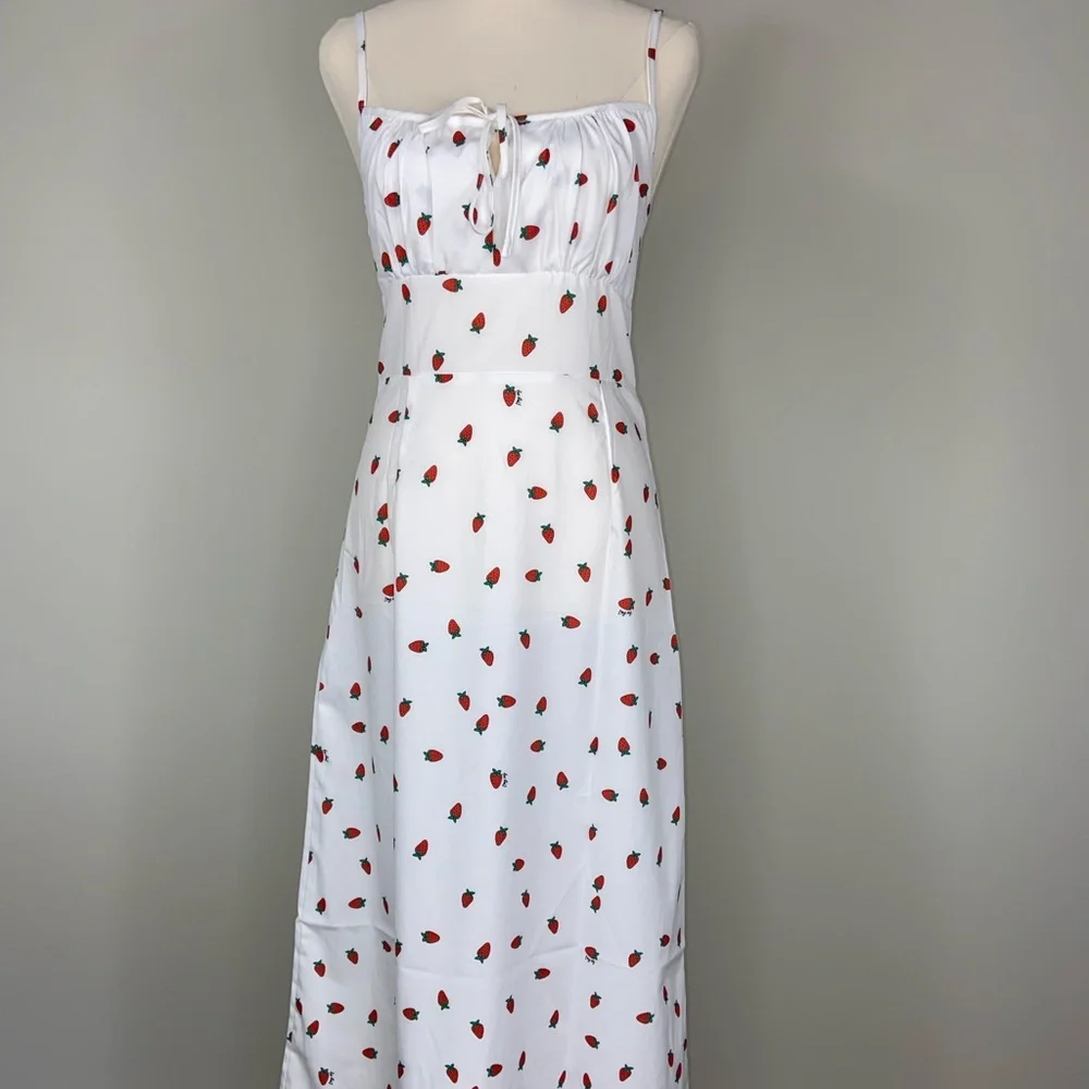 The Strawberry Midi Dress - Picture 5 of 11